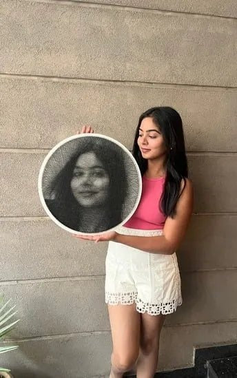 Custom String Art Portrait: Personalized Gift & Handcrafted Wall Art