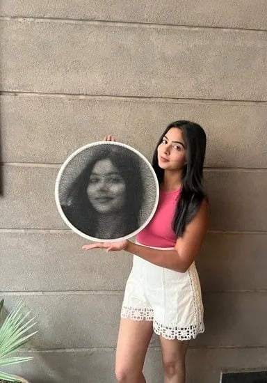 Custom String Art Portrait: Personalized Gift & Handcrafted Wall Art